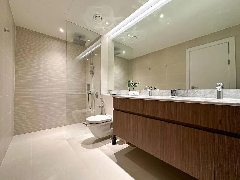 Higuests - Dream Vacation Apartment In La Rive 1 Dubai