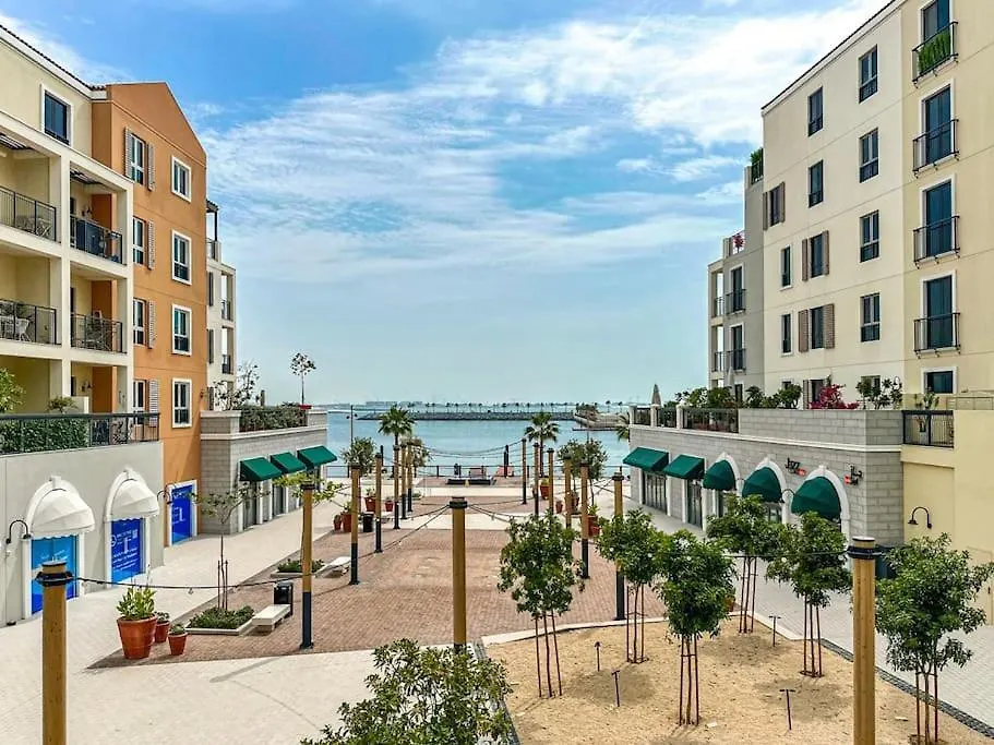 Higuests - Dream Vacation Apartment In La Rive 1 Dubai